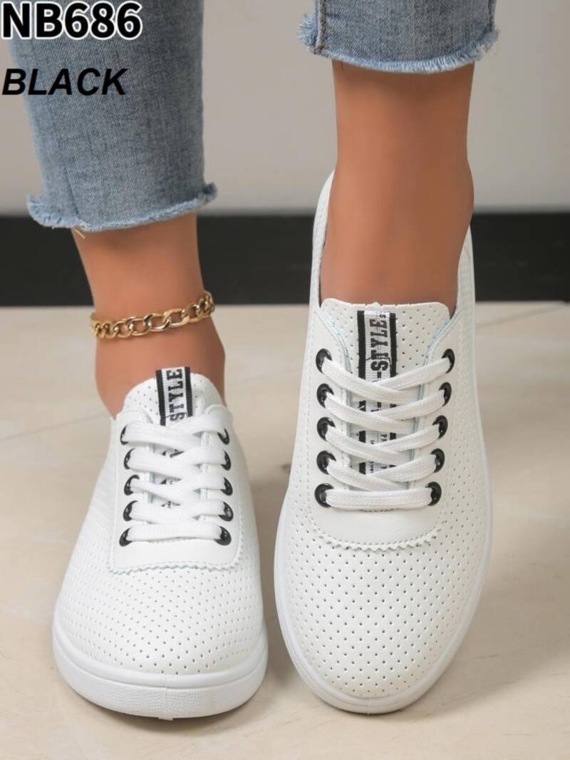 Trampki/Tenisówki Roz 36-41 / 12 par